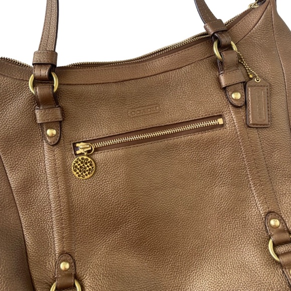 Coach Bag in Bronze Leather - Picture 7 of 9